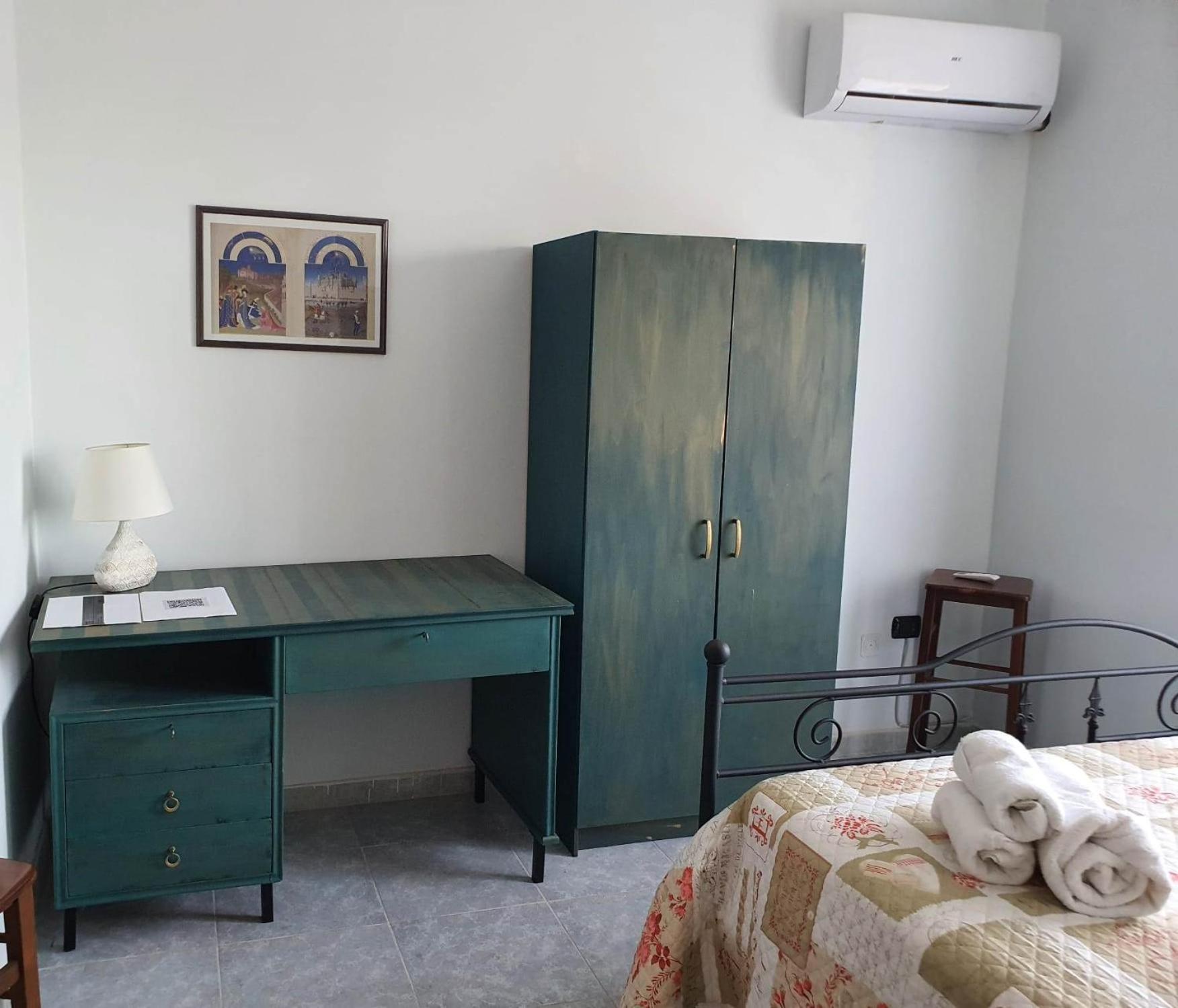 Libro Di Sogni - B&B Letterario Caserta Vecchia Ngoại thất bức ảnh
