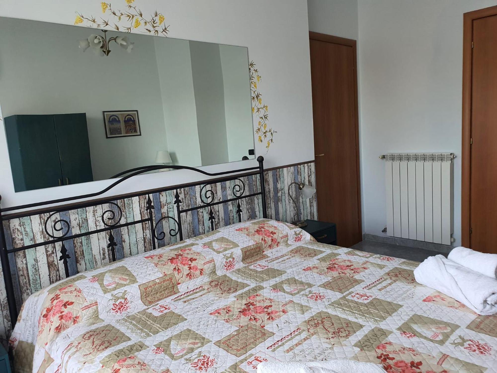Libro Di Sogni - B&B Letterario Caserta Vecchia Ngoại thất bức ảnh
